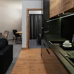 Meta & Vine Hotel