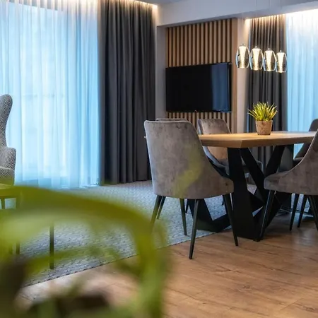 Meta & Vine Hotel