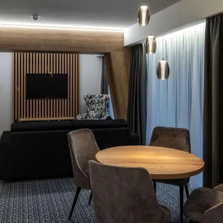 Meta & Vine Hotel