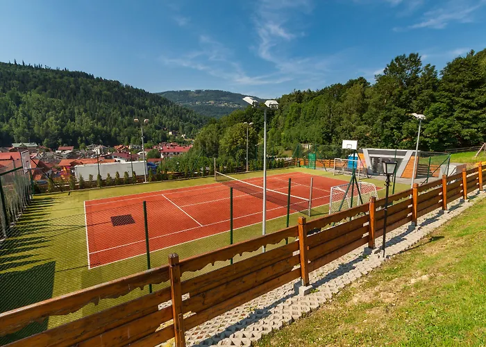 Meta & Vine Hotel 4*