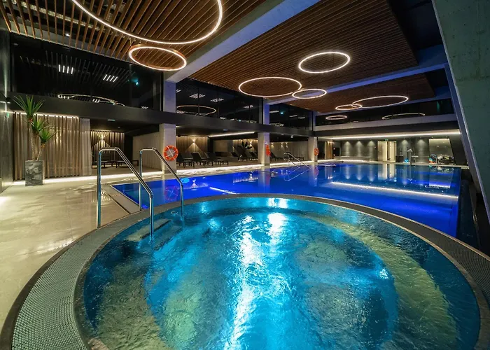 Hotel Meta & Vine 4*